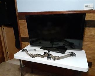 42 inch television 42 dollars not a smart TV