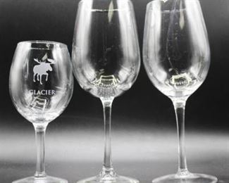 Mixed Lot of Wine Vino Drinking Glasses Goblets