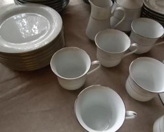 auctions.busybeever.com