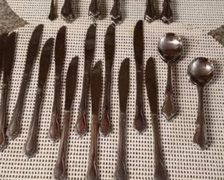 auctions.busybeever.com