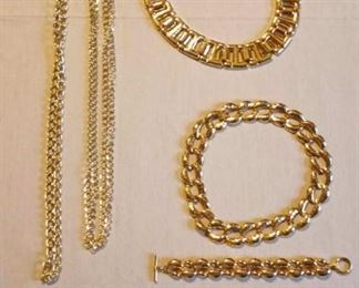 auctions.busybeever.com