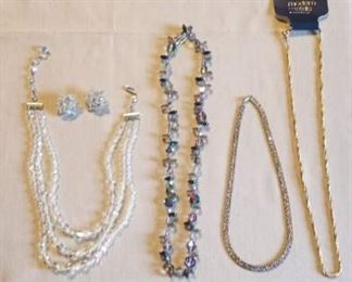 auctions.busybeever.com