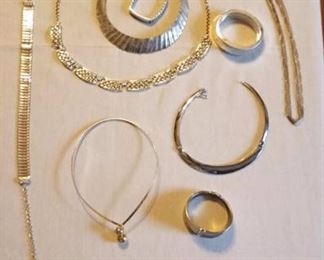 auctions.busybeever.com