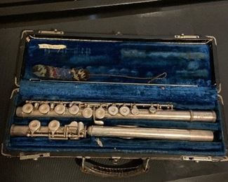 vintage EMBASSY flute
