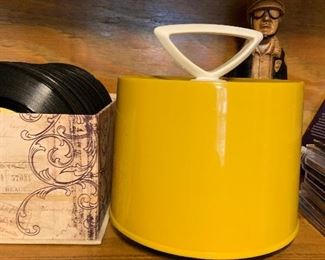 vintage 1960s 45 record holder
