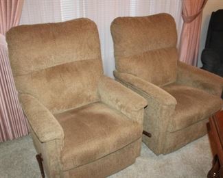 pair Lay-z-Boy rocker-recliners