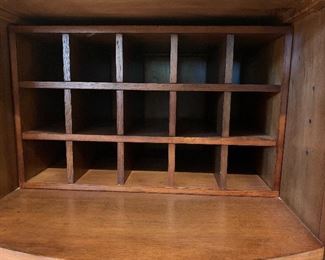 Pulaski Buffet Wine Storage