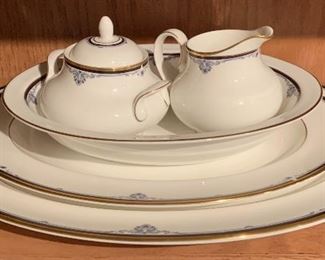 Royal Doulton Princeton China Setting/12 + Cream & Sugar, 2 Platters, Serving Bowl