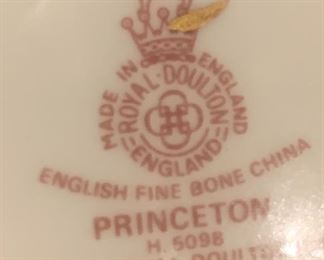 Royal Doulton Princeton China Setting/12 + Cream & Sugar, 2 Platters, Serving Bowl