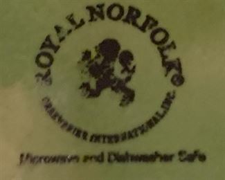 Royal Norfolk Dinnerware