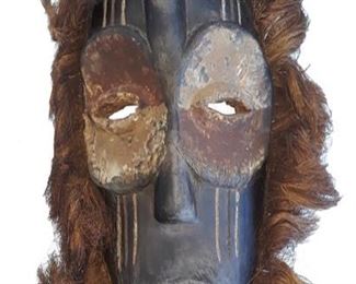 Zulu mask; 18.5 x 8 inches; non-ceremonial