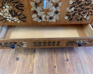 Heritage Furniture Wood Front Opening Chest