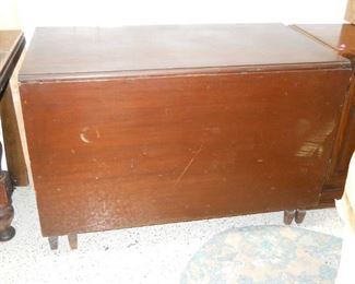 Vintage Gate Leg Drop Leaf Table