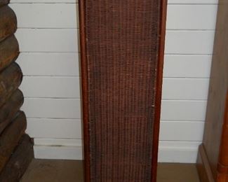 Iron & Wicker Golf Club Cabinet
