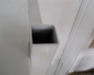 Contemporary White Metal Display Rack