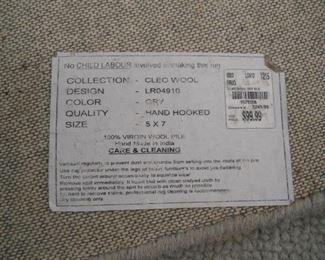 Hand Hooked Wool 5'x7' Light Blue Rug