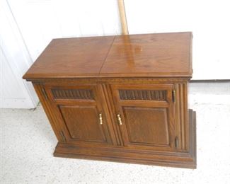 Oak Hickory Furniture Co. Buffet Server