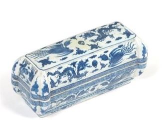 Chinese Porcelain Elongated Box, Wanli Marks