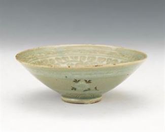 Korean Inlaid Celadon Bowl, 20th Century 