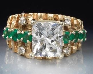 Ladies 3.50 ct Princess Cut Diamond and Emerald Ring 