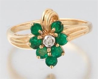 Ladies Emerald and Diamond Ring 
