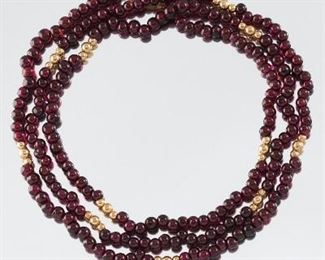 Ladies Garnet and Gold Bead Necklace 