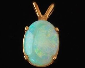 Ladies Gold and Opal Pendant 