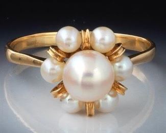 Ladies Pearl Cluster Ring 