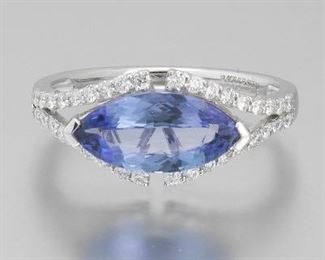 Ladies Tanzanite and Diamond Ring 