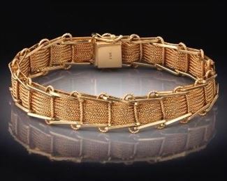 Ladies Vintage Gold Mesh Fancy Flex Bracelet 
