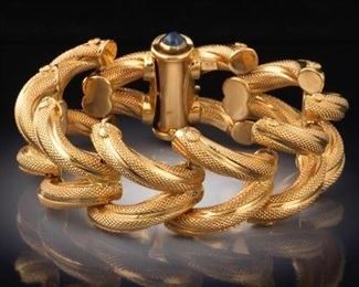 Ladies Vintage Italian Gold and Blue Sapphire Serpentine Finish V Design Bracelet