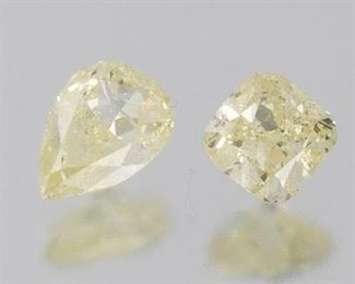 Unmounted Two Diamonds 1.03 ct Pear and 1.01 Radiant 