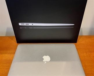 Apple MacBook Air