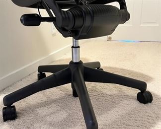 Herman Miller Aeron Chair