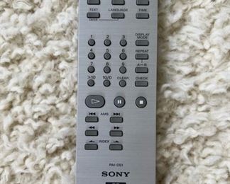 Panamax M5500-EX Home Theater Power Conditioner with 11 Outlets Power Cleaning Filtration System and a Sony SCD-1 CD/SACD Player with Remote