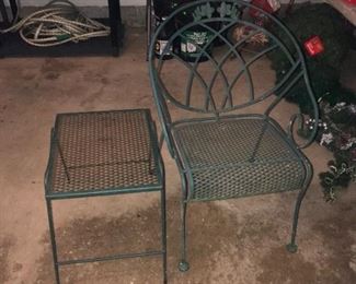 Outdoor chair and table