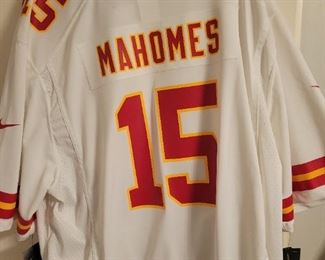Chiefs 3 X  Patrick Mahomes Jersey 