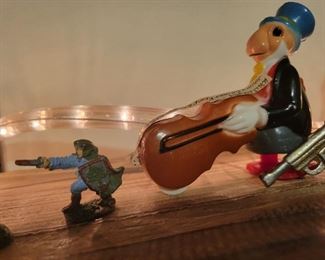 Jimminy Cricket wind up toy and metal figures plus a G-Man Marx toy