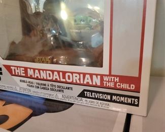 Pop Toys Star Wars The Mandalorian With The Child 390 Vinyl Toy New in Box