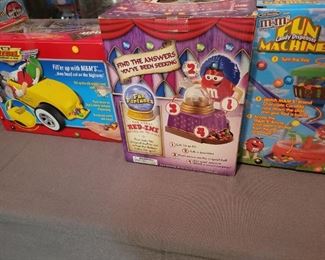 M&M Collectibles 