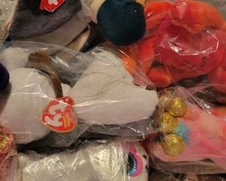 Ty Beanie Babies including a 1997 Princess Beanie 