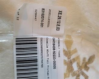 2 Cozelle plush holiday Throws