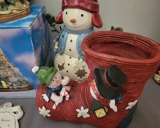 Christmas lot Snowman shoe, Snowflake ornament, and various decor 7 pieces