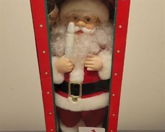 Holiday Wishes electric lighted Illuminated /Animated Santa New in Box