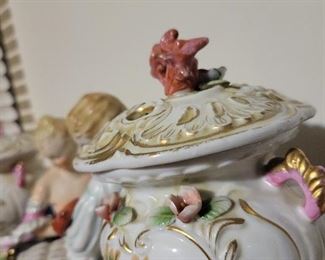 Gorgeous Porcelain Potpourri dish and  figurines 2 pcs, very ornate and complete/unbroken