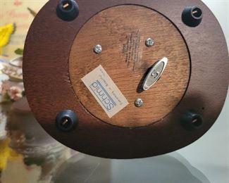 Music boxes lot 6 pc 