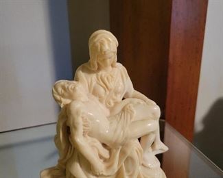 Alabaster Santini Italian hand made sculpture