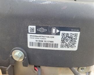 42 inch cut Simplicity zero turn mower with Briggs and Stratton motor, need a tune-up and new blades plus has some damage to plastic to right side plastic on cup holder