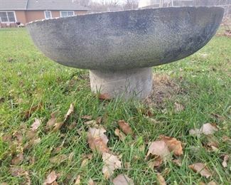 Concrete birdbath