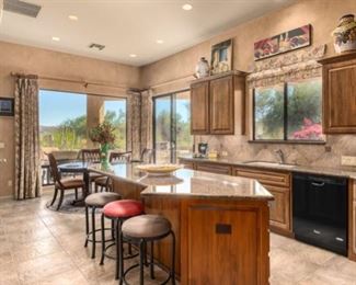 Purchase Online Wed 1/12 @6pm AZ Time and Come to the live sale Friday 1/4 & Saturday 1/15 9am to 2pm. Many items only available at the live sale!